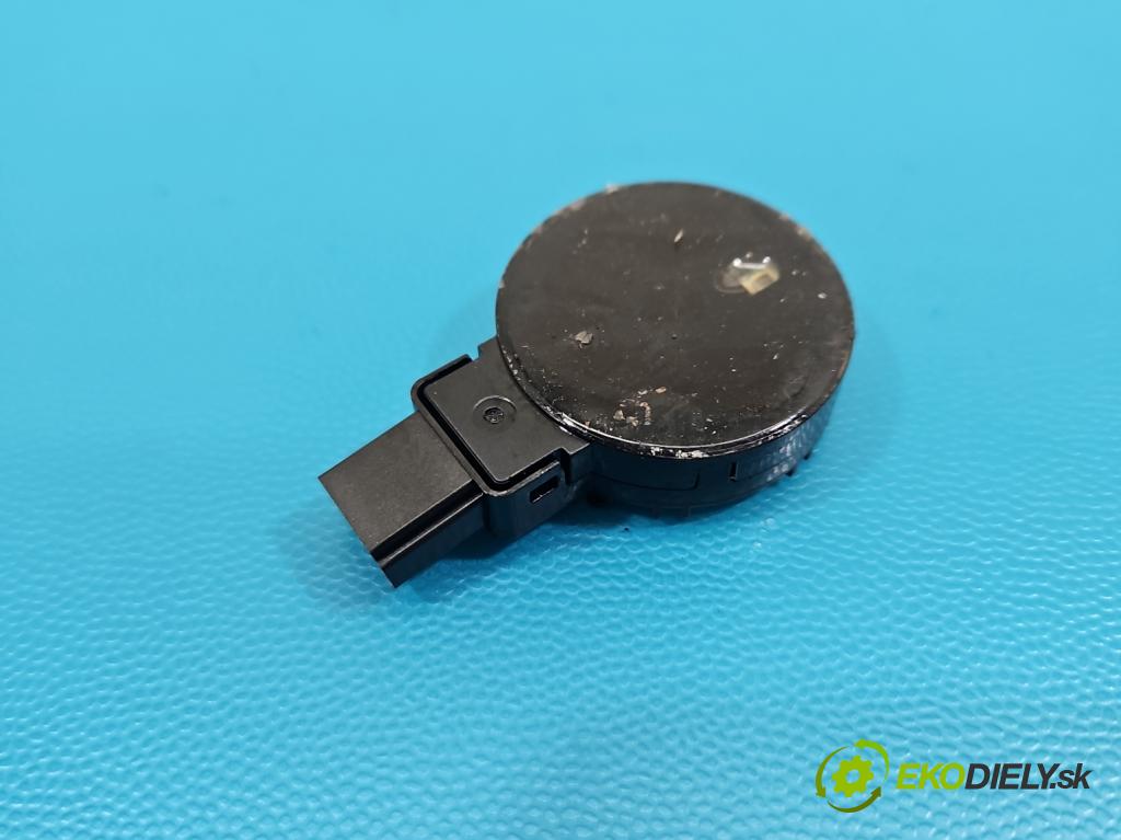 Volvo S90 II 2016- 2.0 T 320KM automatic 235 kW 1969 cm3 4- snímač déšť: 31419587 (Snímač deště)