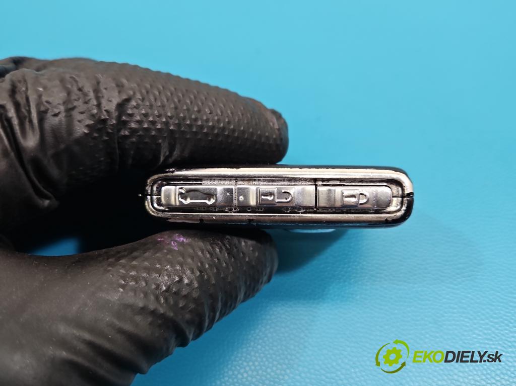 Volvo S90 II 2016- 2.0 T 320KM automatic 235 kW 1969 cm3 4- dialkové klíč: