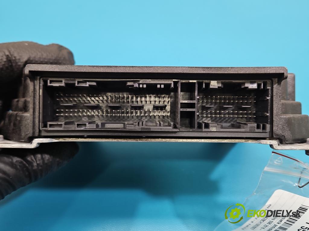 Volvo S90 II 2016- 2.0 T 320KM automatic 235 kW 1969 cm3 4- riadiaca jednotka vankúše: 31658130