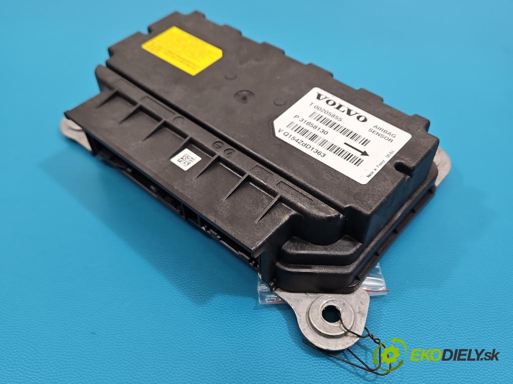 Volvo S90 II 2016- 2.0 T 320KM automatic 235 kW 1969 cm3 4- riadiaca jednotka vankúše: 31658130