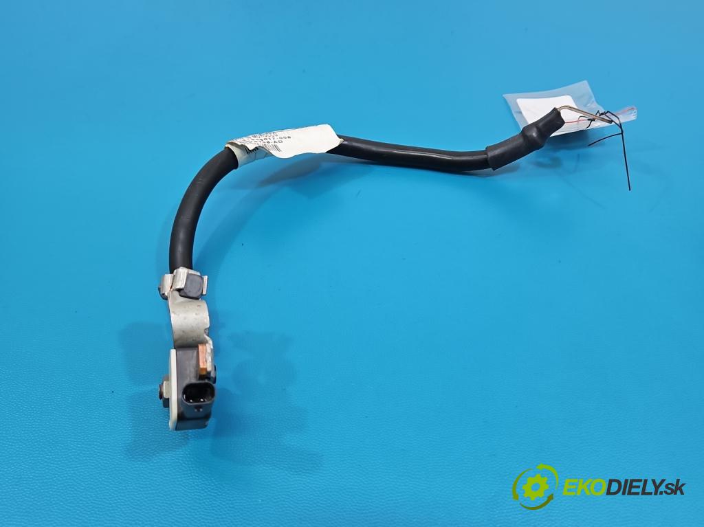 Volvo S90 II 2016- 2.0 T 320KM automatic 235 kW 1969 cm3 4- kontakt mínus: 31419665