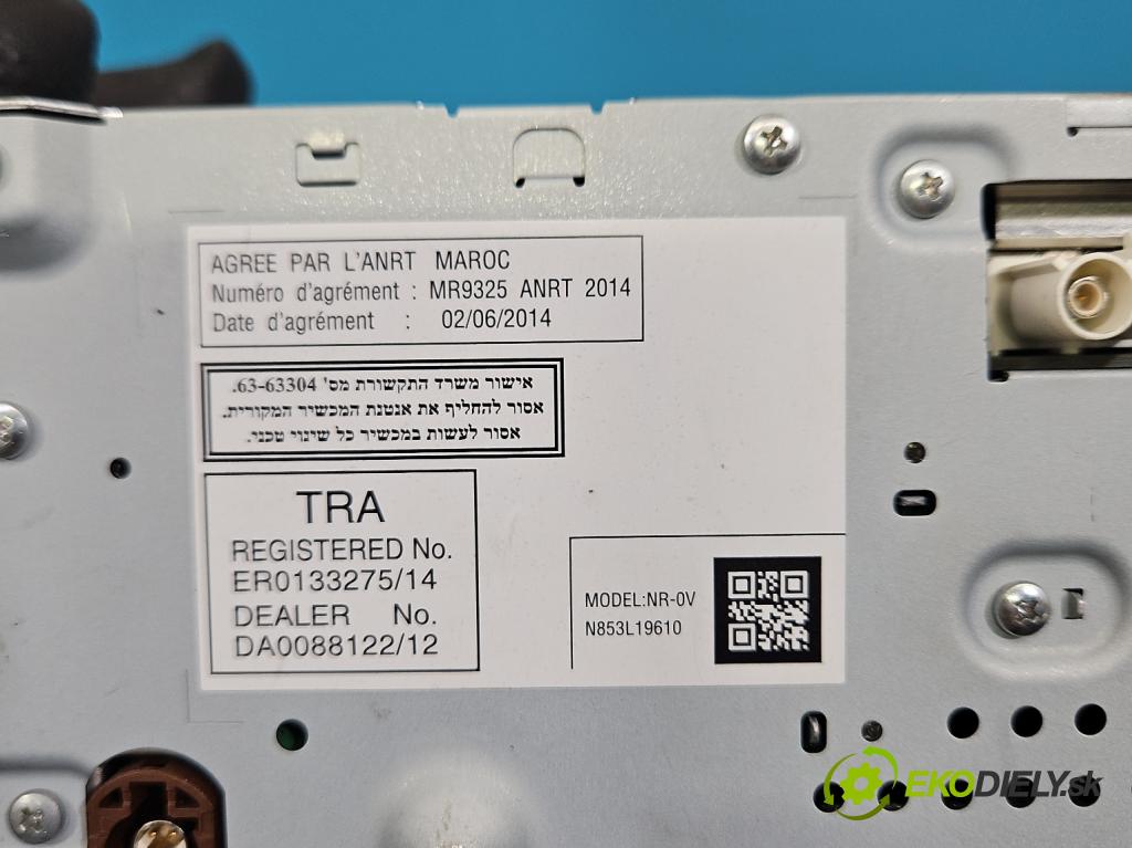 Volvo S90 II 2016- 2.0 T 320KM automatic 235 kW 1969 cm3 4- Radio originál P31667513