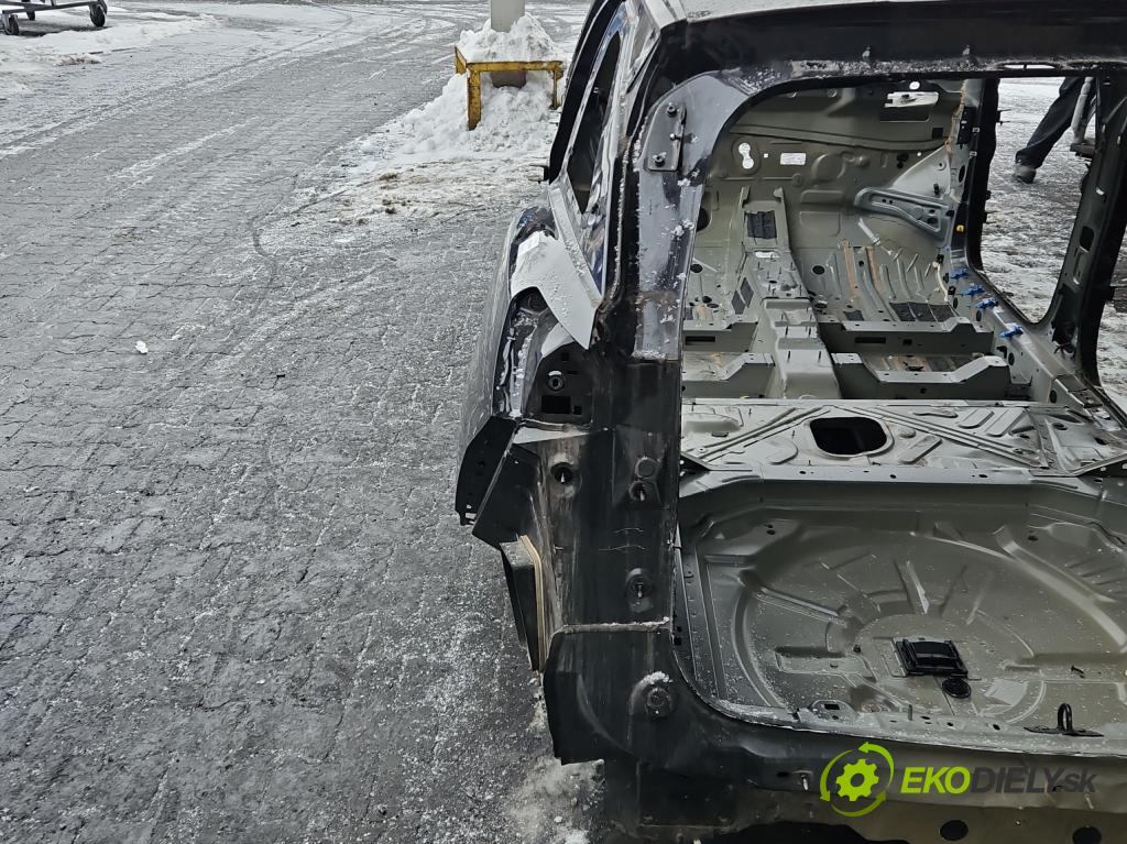 Peugeot 3008 II 2016-2023 1.5 hdi 131 hp automatic 96 kW 1499 cm3 5- blatnik zadní levý