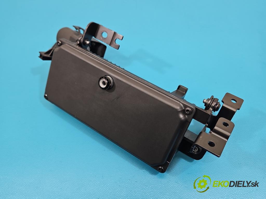 Volvo S90 II 2016- 2.0 T 320KM automatic 235 kW 1969 cm3 4- Kamera přední 31660077