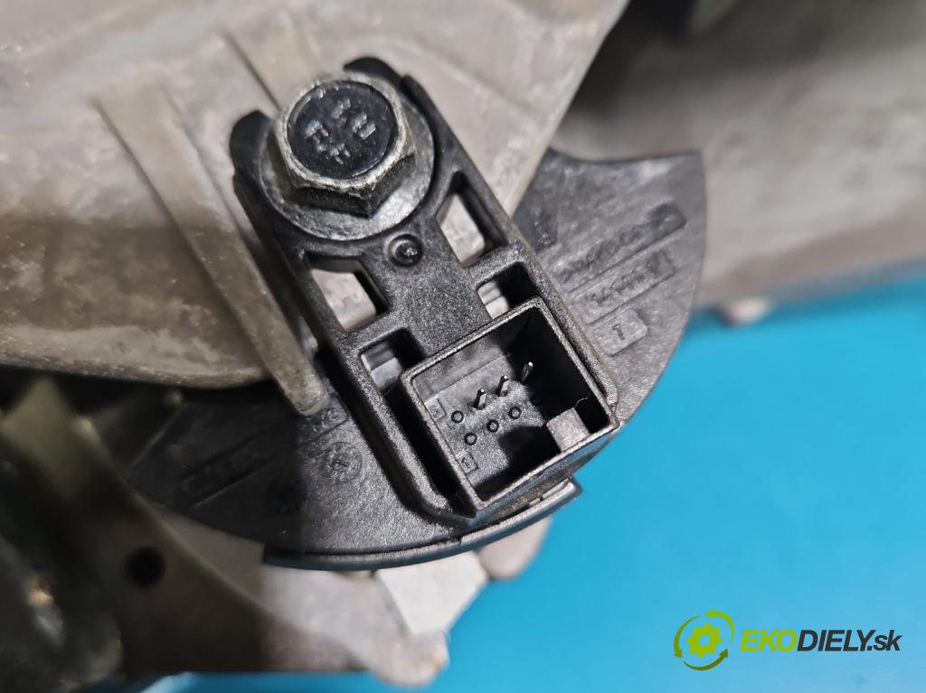 Volvo S90 II 2016- 2.0 T 320KM automatic 235 kW 1969 cm3 4- pedále ostatné 31381852