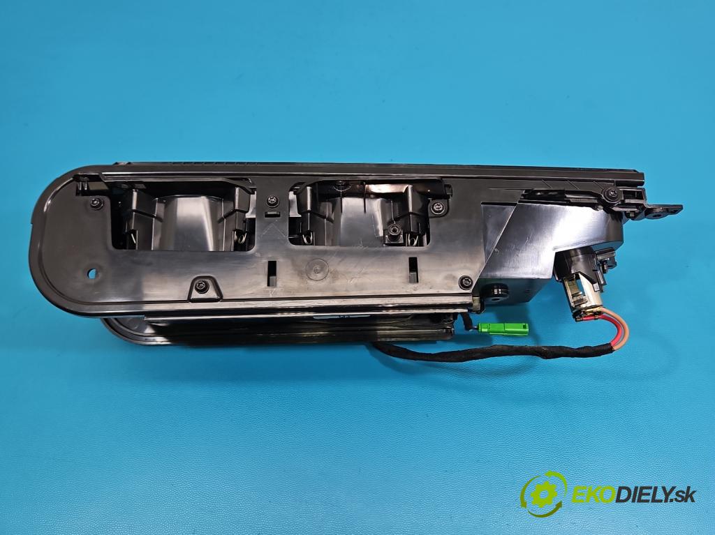 Volvo S90 II 2016- 2.0 T 320KM automatic 235 kW 1969 cm3 4- kastlík 31377368