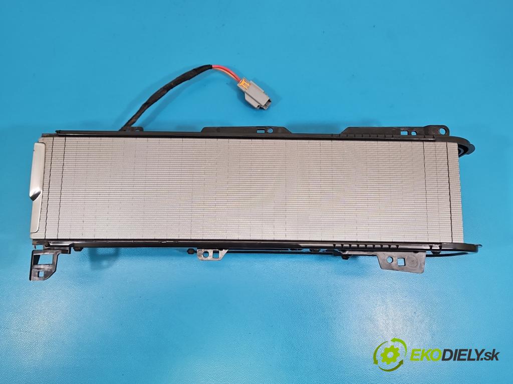 Volvo S90 II 2016- 2.0 T 320KM automatic 235 kW 1969 cm3 4- kastlík 31377368