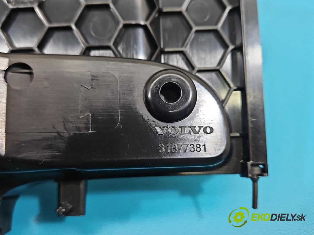 Volvo S90 II 2016- 2.0 T 320KM automatic 235 kW 1969 cm3 4- kastlík 31369149