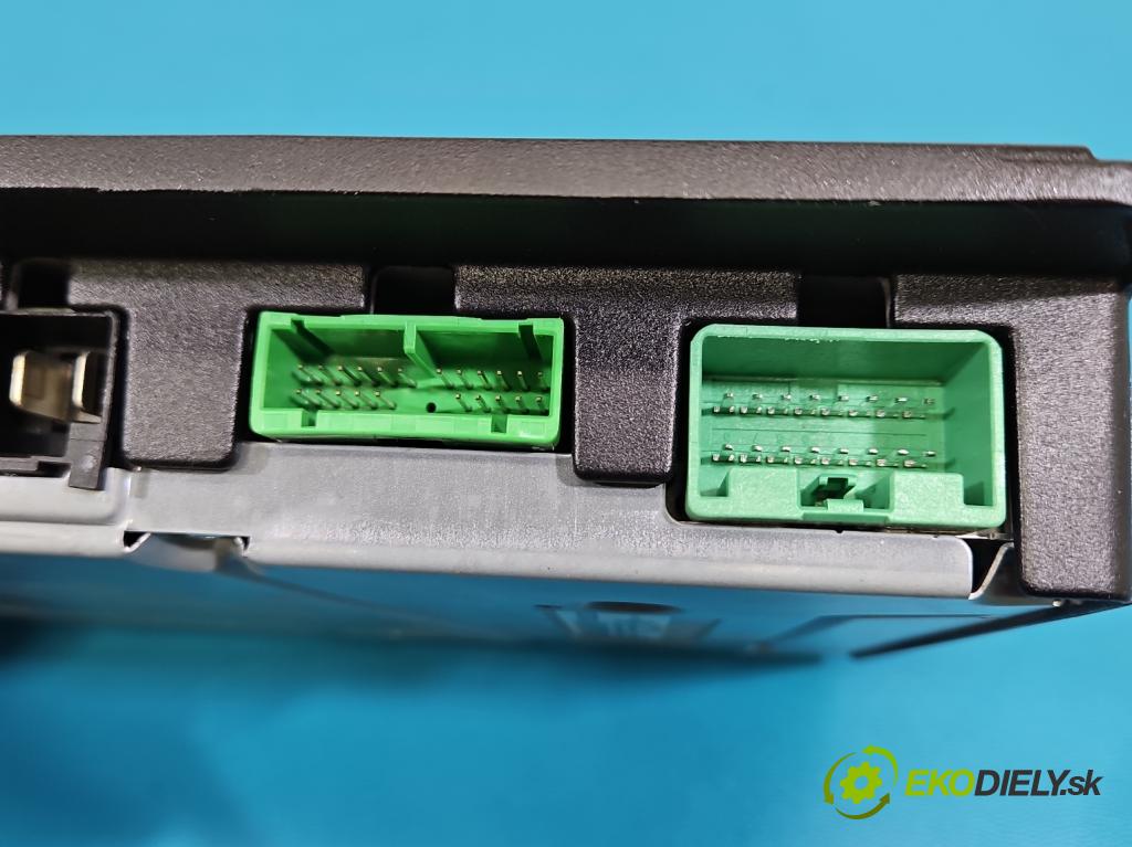 Volvo S90 II 2016- 2.0 T 320KM automatic 235 kW 1969 cm3 4- Zesilovač: 31456899AA (Zesilovač)