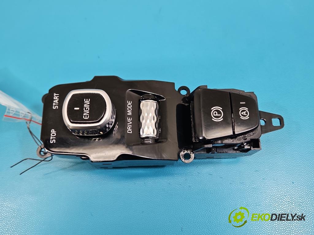 Volvo S90 II 2016- 2.0 T 320KM automatic 235 kW 1969 cm3 4- Přepínač brzda: ručního 31443829 (Páčky pod volantem)