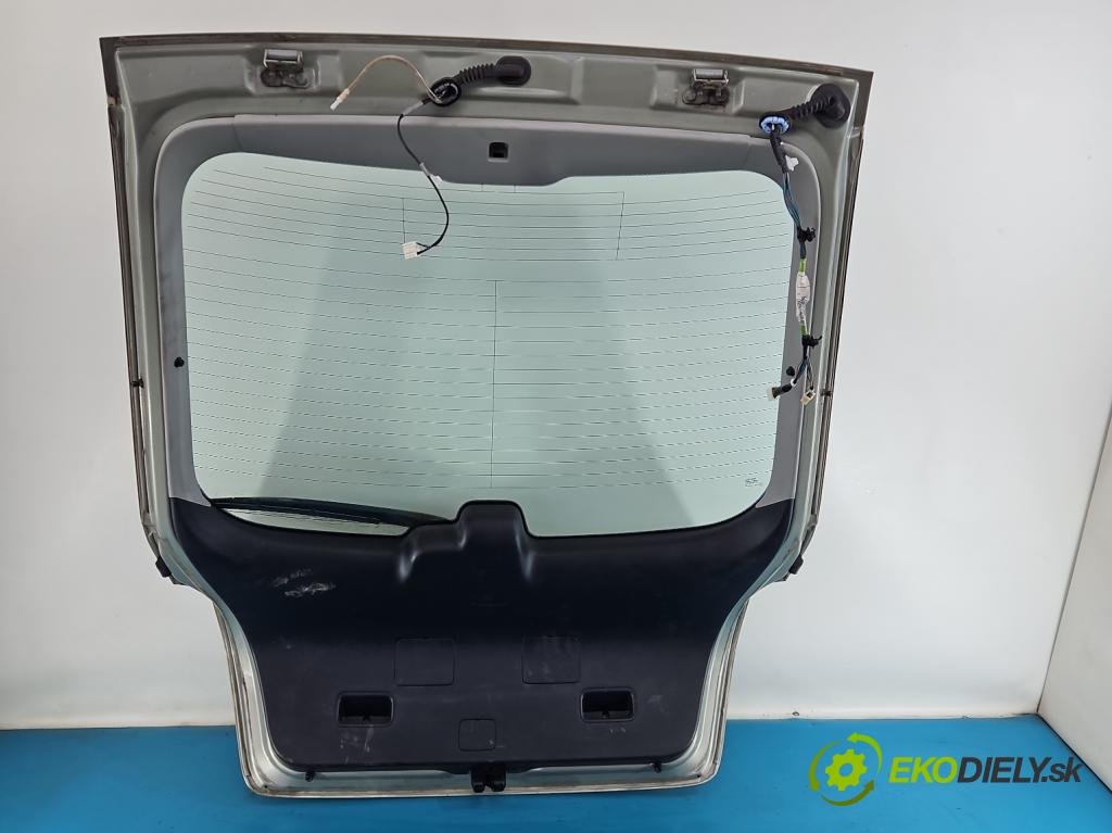 Toyota Avensis II T25 2003-2008 2.0 vvti 147 HP manual 108 kW 1998 cm3 5- zadna kufor  (Kapota zadná (kufor))