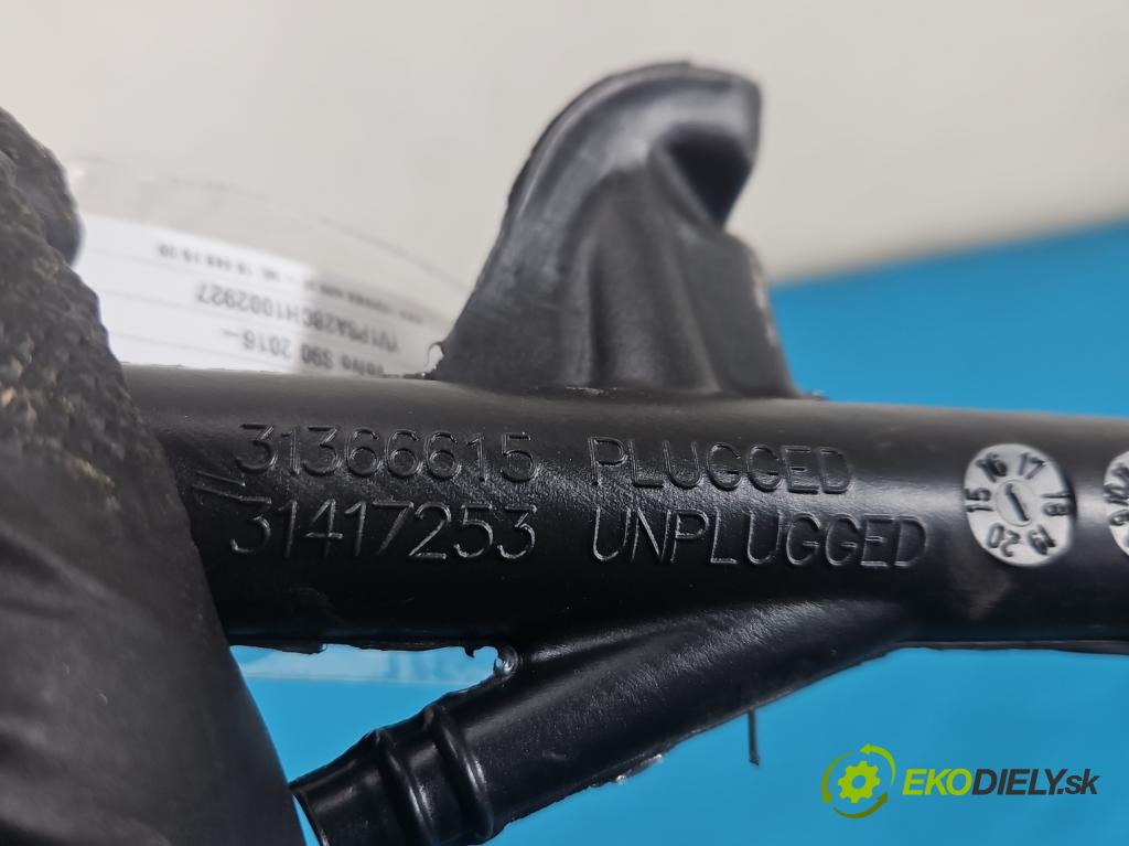 Volvo S90 II 2016- 2.0 T 320KM automatic 235 kW 1969 cm3 4- Trubka: P31417253