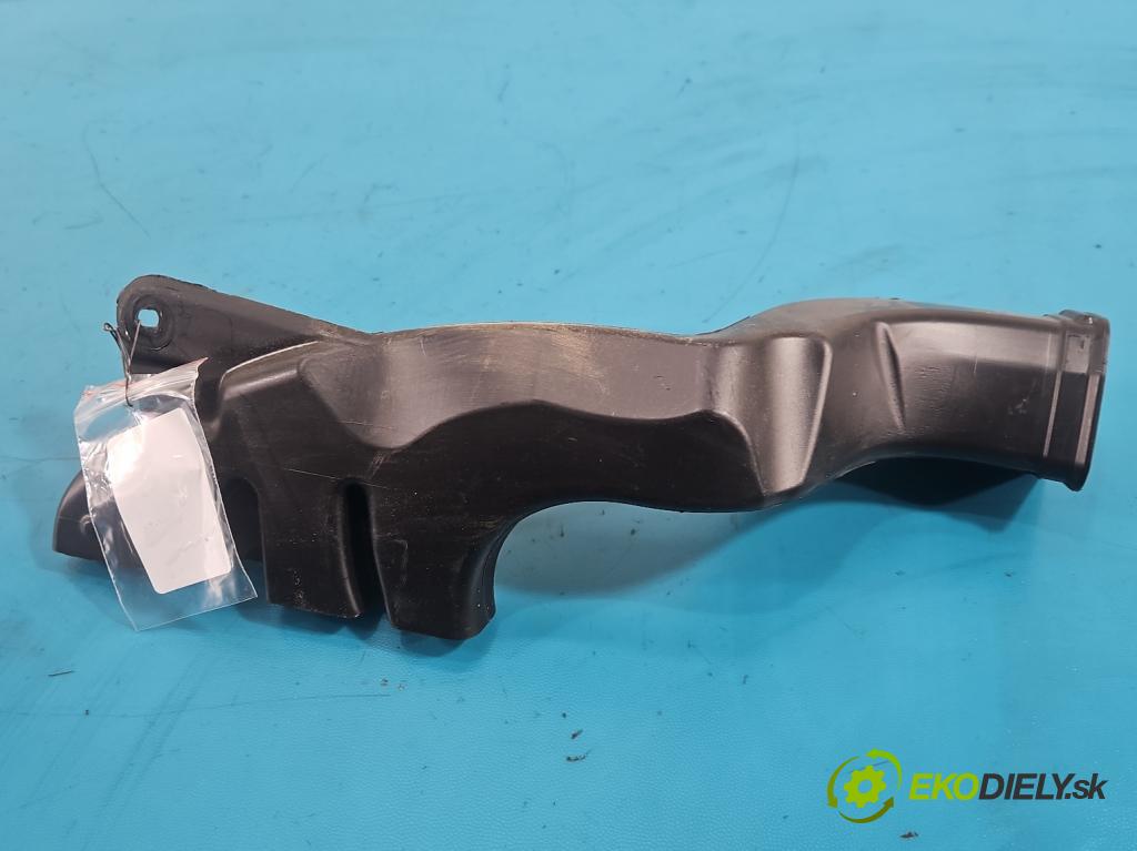 Volvo S90 II 2016- 2.0 T 320KM automatic 235 kW 1969 cm3 4- Vstup: vzduchu 31366412