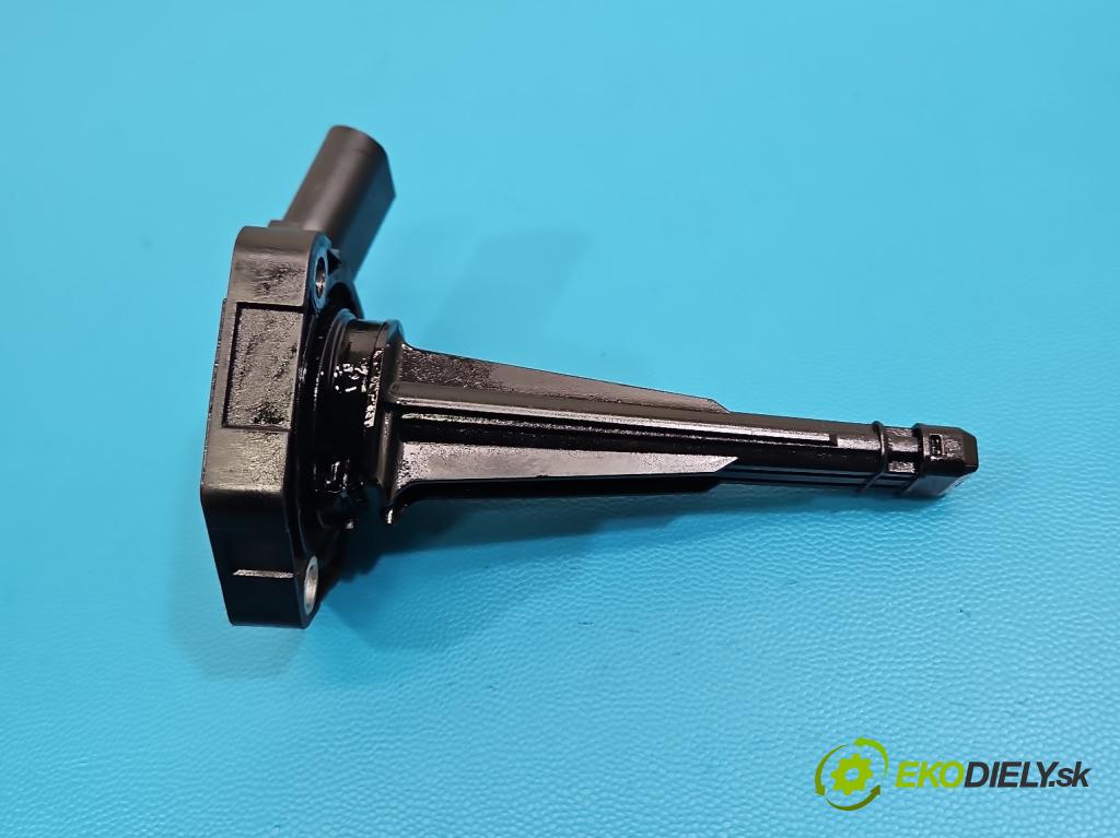 Audi A4 B8 2007-2015 2.0 tdi 136hp manual 100 kW 1968 cm3 4- snímač úroveň olej: 03L907660 (Snímač)