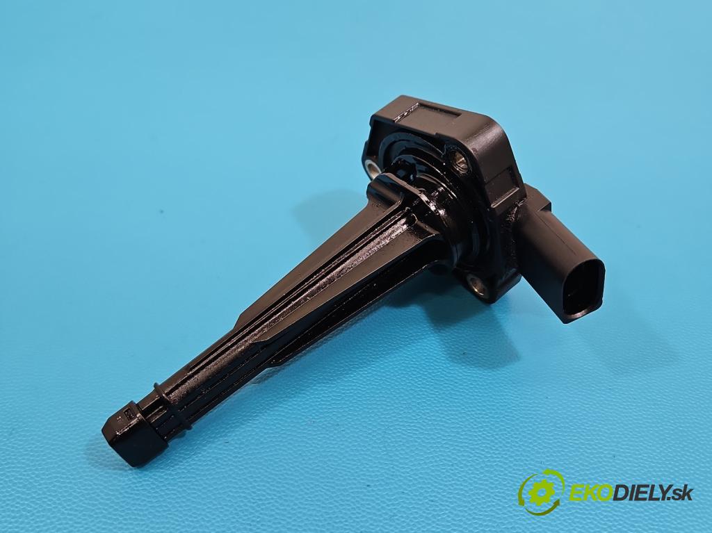 Audi A4 B8 2007-2015 2.0 tdi 136hp manual 100 kW 1968 cm3 4- snímač úroveň olej: 03L907660 (Snímač)