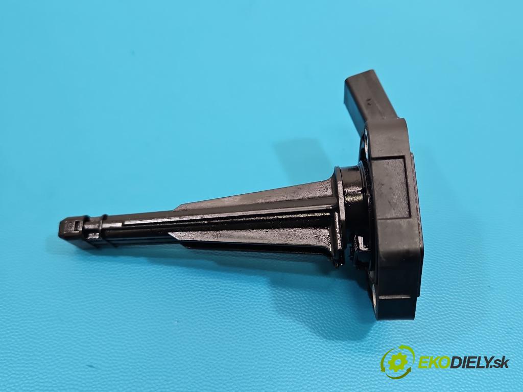 Audi A4 B8 2007-2015 2.0 tdi 136hp manual 100 kW 1968 cm3 4- snímač úroveň olej: 03L907660 (Snímač)