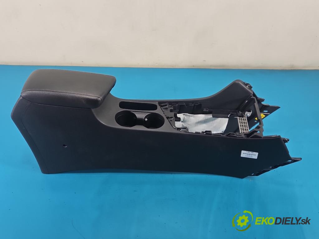 Kia Niro I 2016-2022 1.6 GDI 105 hp automatic 77 kW 1580 cm3 5- loketní opěrka  (Loketní opěrka)