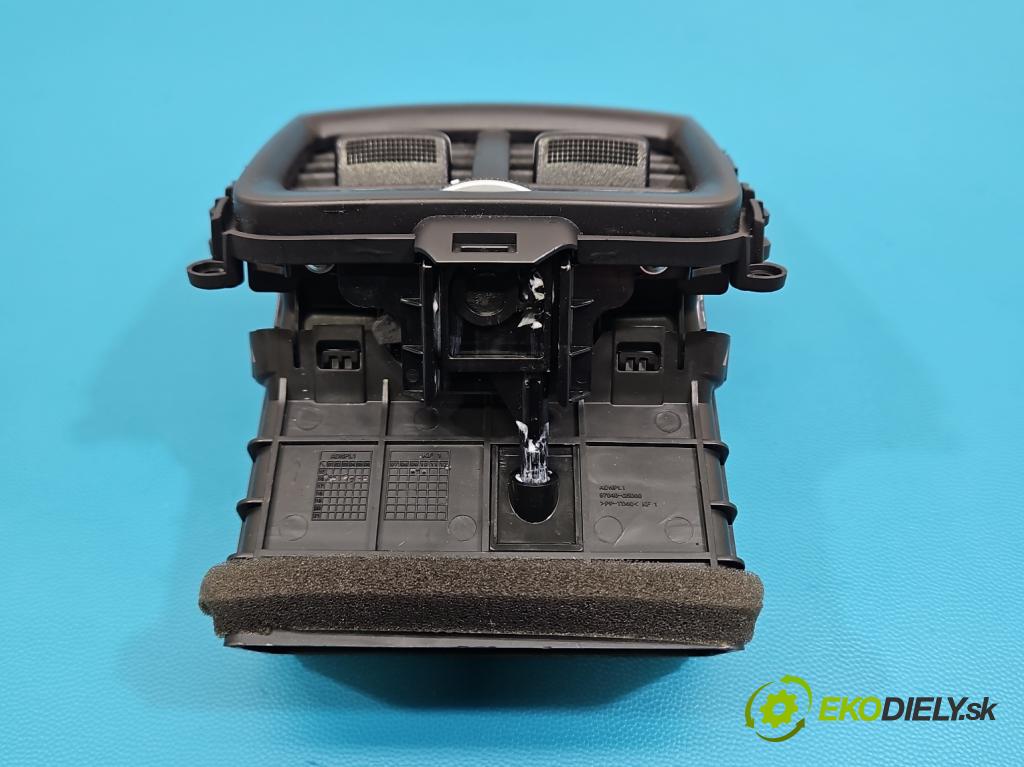 Kia Niro I 2016-2022 1.6 GDI 105 HP automatic 77 kW 1580 cm3 5- Mřížka: kúrenia ostatné 97040-G5000