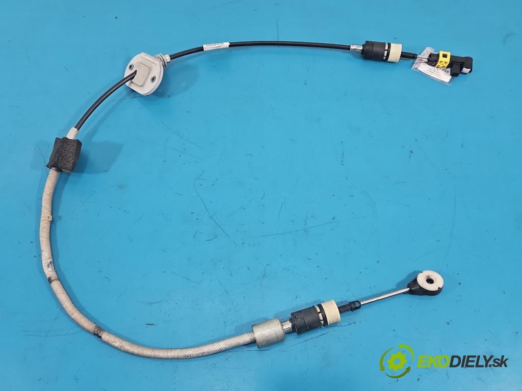 Volvo S90 II 2016- 2.0 T 320KM automatic 235 kW 1969 cm3 4- čára: 31325795