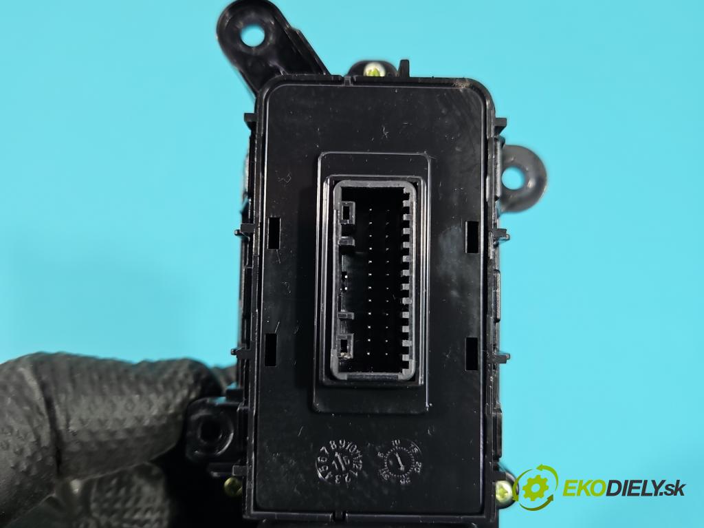 Kia Niro I 2016-2022 1.6 GDI 105 HP automatic 77 kW 1580 cm3 5- prepínač ostatné 93310-G5010