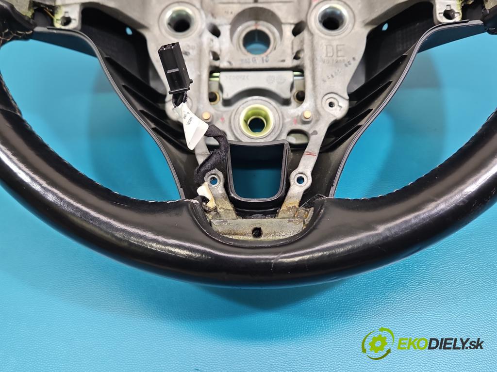 Kia Niro I 2016-2022 1.6 GDI 105 hp automatic 77 kW 1580 cm3 5- volant  (Volant)