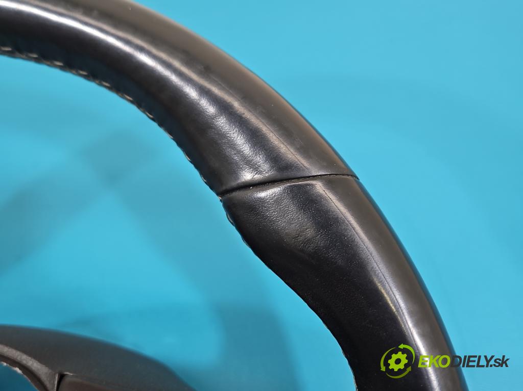 Kia Niro I 2016-2022 1.6 GDI 105 hp automatic 77 kW 1580 cm3 5- volant  (Volant)