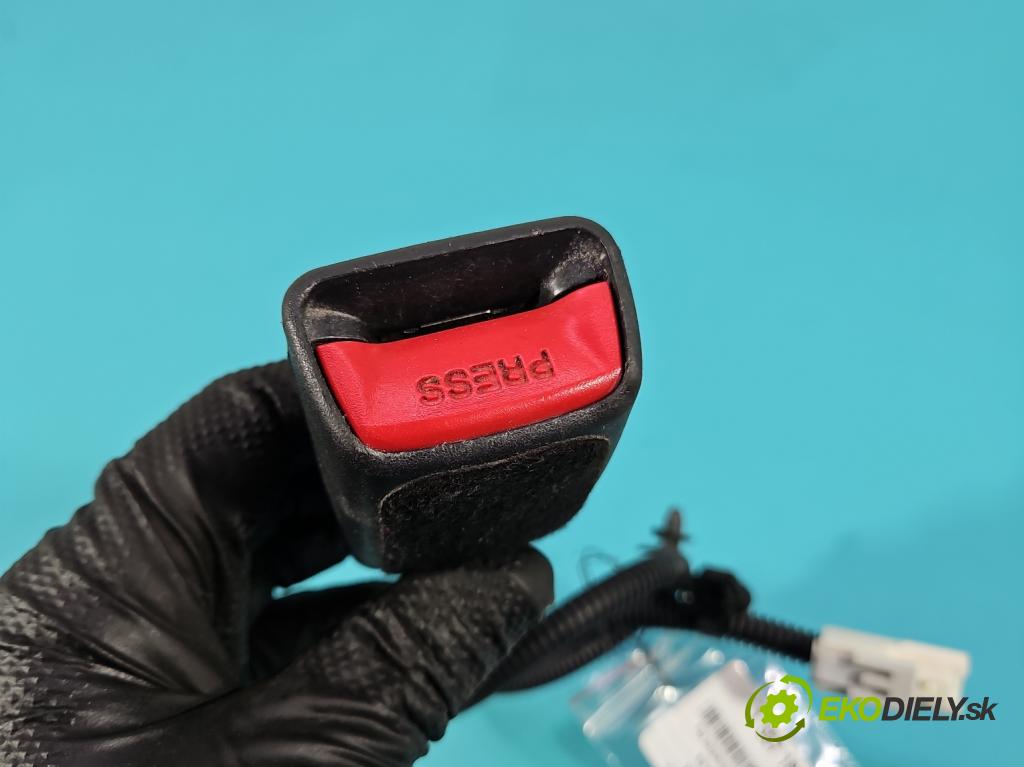 Kia Niro I 2016-2022 1.6 GDI 105 HP automatic 77 kW 1580 cm3 5- pas bezpečnosť: predné ľavý 88830G5100WK