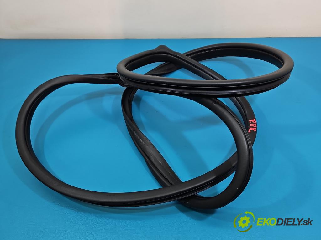 Kia Niro I 2016-2022 1.6 GDI 105 hp automatic 77 kW 1580 cm3 5- Těsnění: dveře přední pravé 