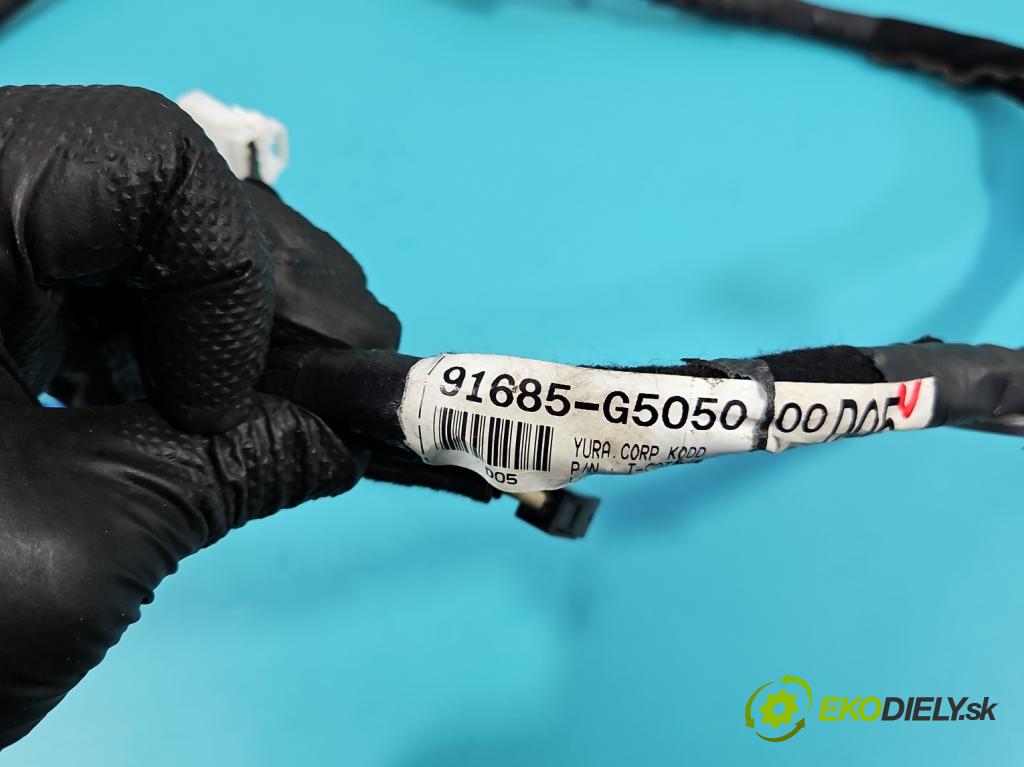 Kia Niro I 2016-2022 1.6 GDI 105 HP automatic 77 kW 1580 cm3 5- Zväzok: kufrové dvere zadné 91685-G5050