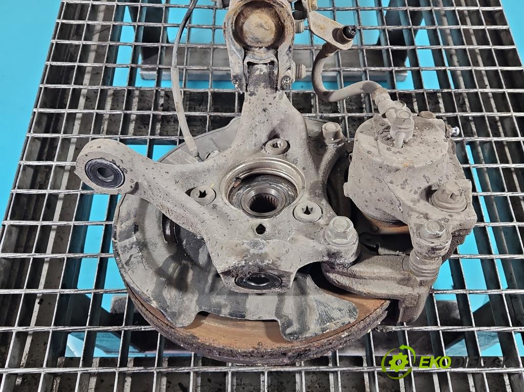 Kia Niro I 2016-2022 1.6 GDI 105 HP automatic 77 kW 1580 cm3 5- náboj ľavé  (Náboj kolesa)