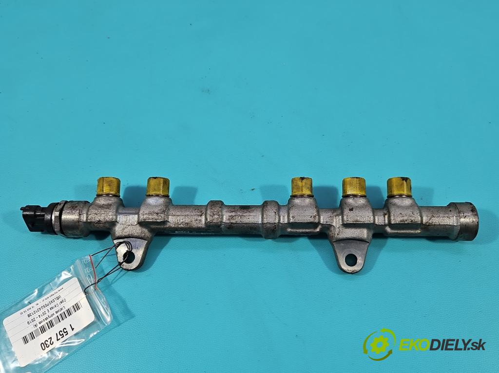 Opel Corsa E 2014-2019 1.3 cdti 75 hp manual 55 kW 1248 cm3 3- lišta vstřikovací 0445214364 (Vstřikovací lišta)