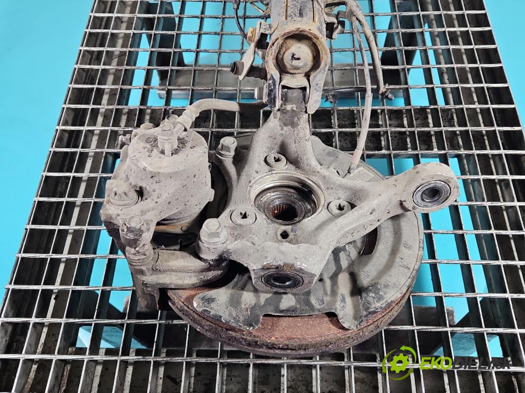 Kia Niro I 2016-2022 1.6 GDI 105 hp automatic 77 kW 1580 cm3 5- náboj pravé  (Náboj kola)