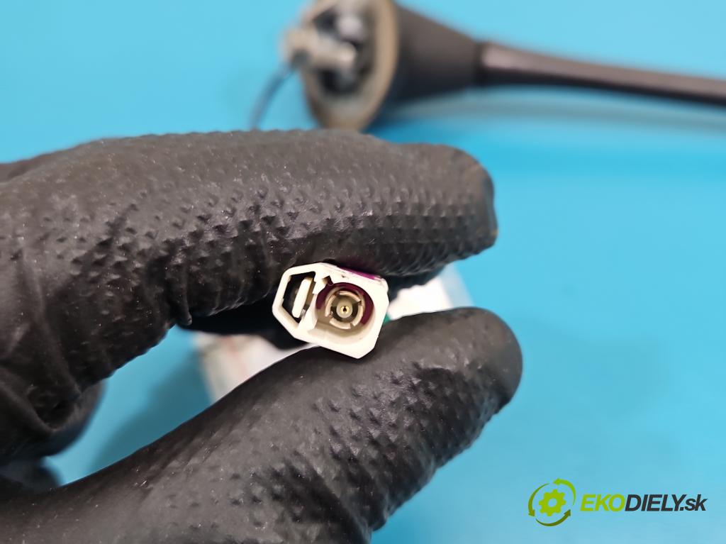 Fiat Tipo II 2015- 1.4 16V 95 hp manual 70 kW 1368 cm3 4- Antena 52048177