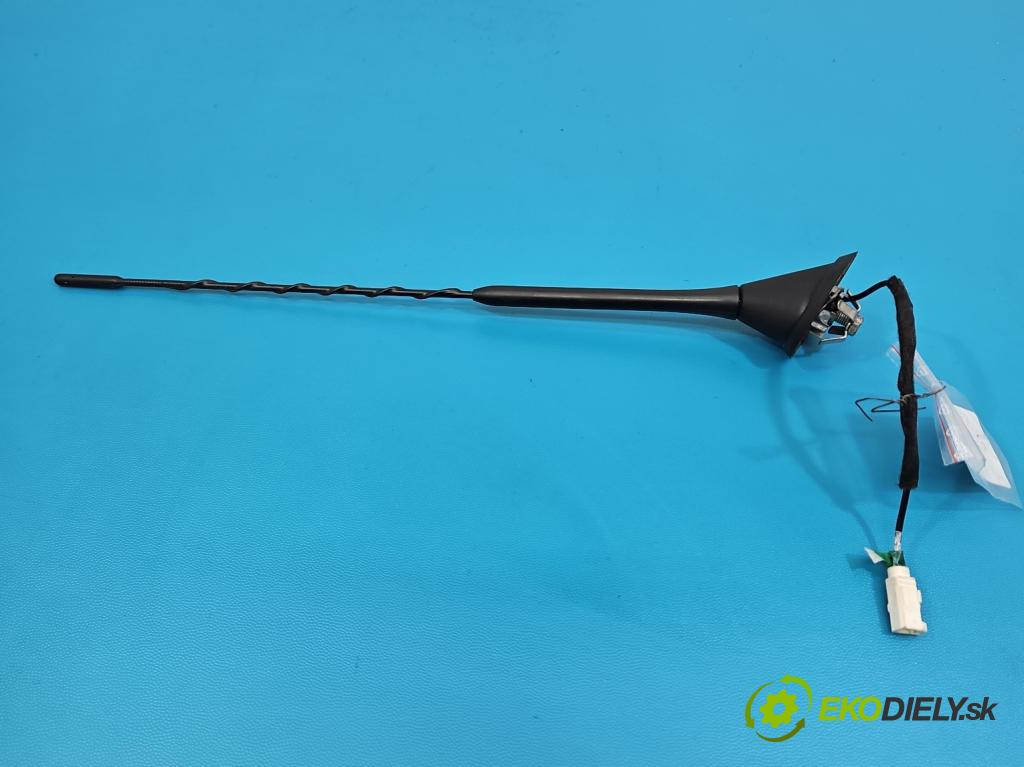 Fiat Tipo II 2015- 1.4 16V 95 hp manual 70 kW 1368 cm3 4- Antena 52048177