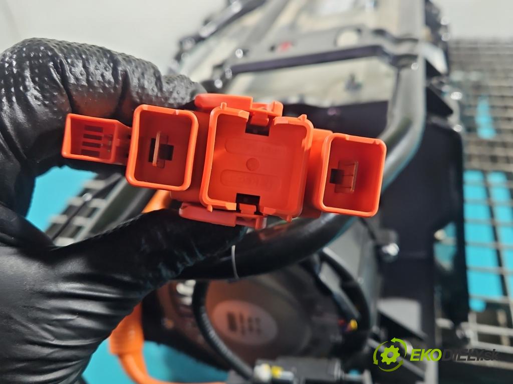 Kia Niro I 2016-2022 1.6 GDI 105 HP automatic 77 kW 1580 cm3 5- batéria 37510-G2000