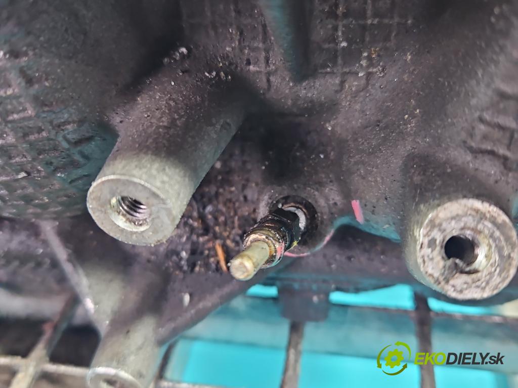 Land rover Range Rover sport I L320 3.6 TD V8 272 hp automatic 200 kW 3628 cm3 5- hlava motoru PM6H4O