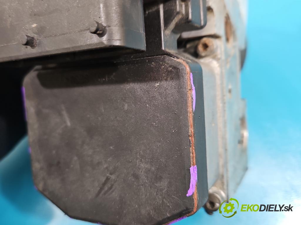 Vw Passat B5 1995-2005 1.8 T 150 HP manual 110 kW 1781 cm3 4- čerpadlo abs 0273004283 (Pumpa ABS)