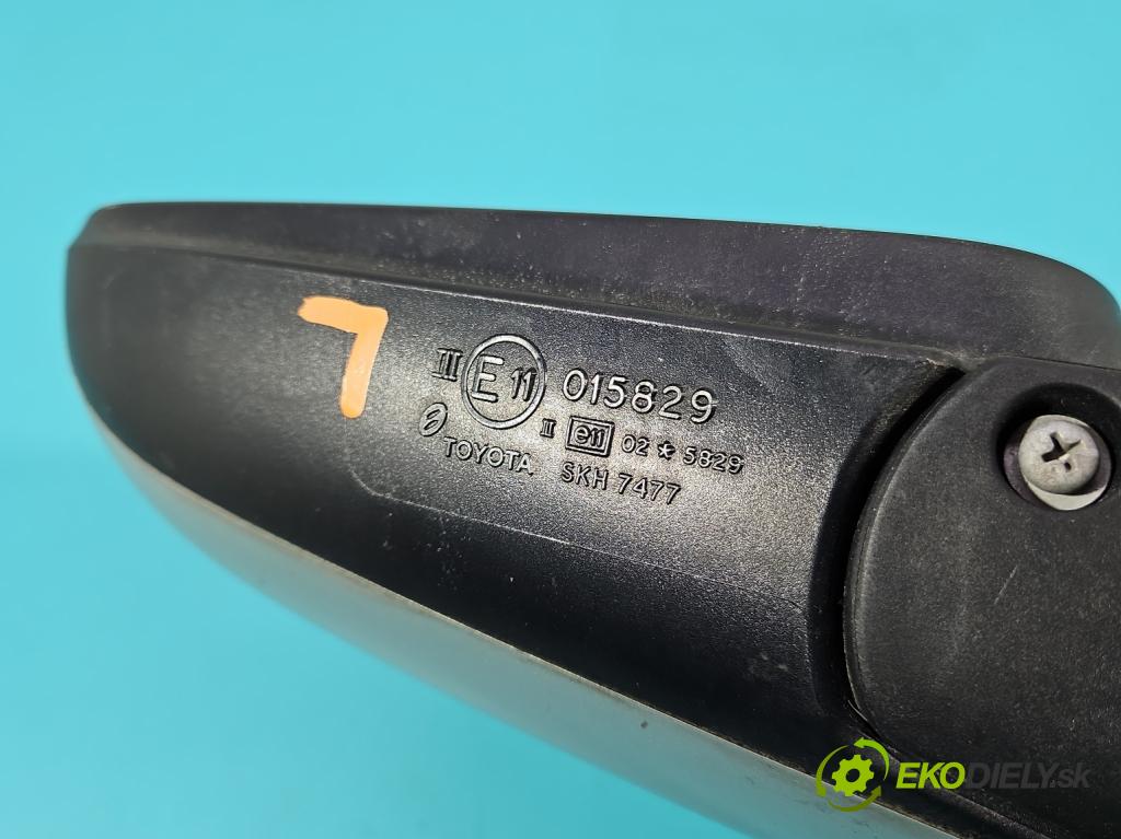 Toyota Avensis II T25 2003-2008 2.0 vvti 147 hp manual 108 kW 1998 cm3 5- zpětné zrcátko levé  (Klika dveří ostatní)