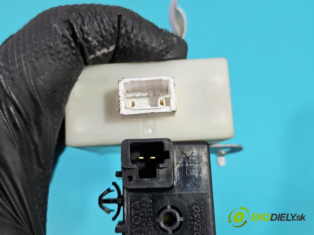 Toyota Avensis II T25 2003-2008 2.0 vvti 147 hp manual 108 kW 1998 cm3 5- řídící jednotka motoru 89661-05630