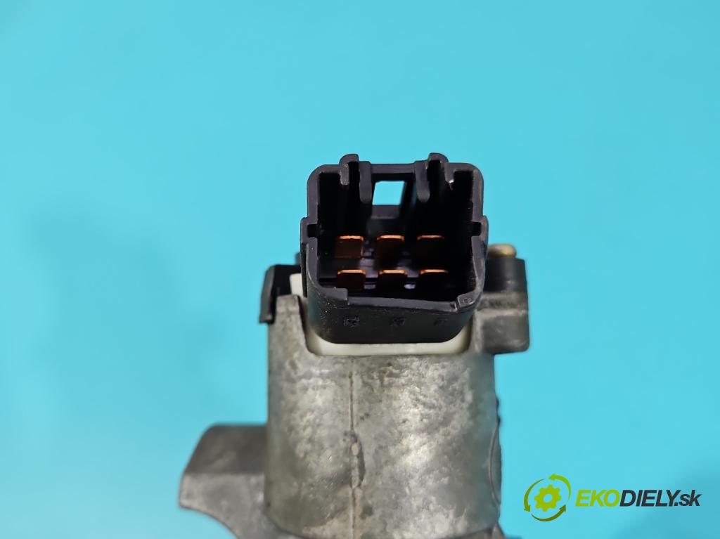 Toyota Avensis II T25 2003-2008 2.0 vvti 147 hp manual 108 kW 1998 cm3 5- řídící jednotka motoru 89661-05630