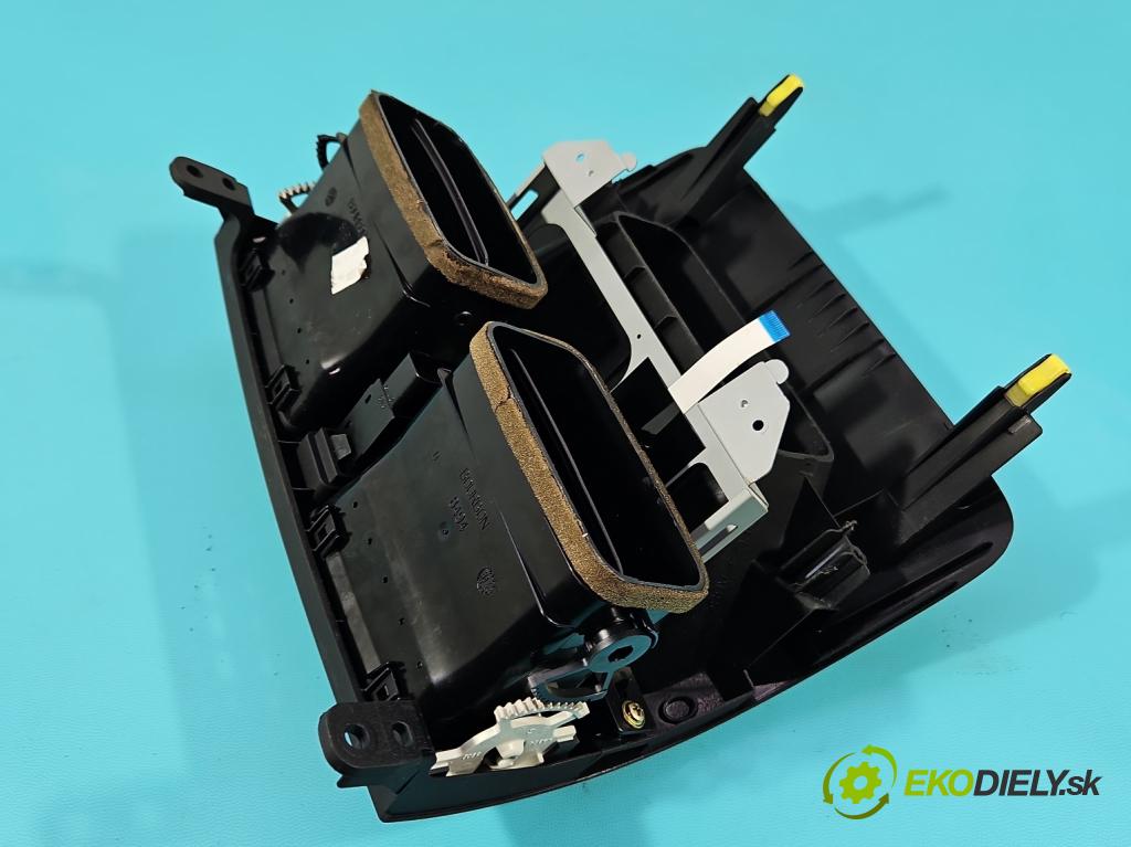 Toyota Avensis II T25 2003-2008 2.0 vvti 147 hp manual 108 kW 1998 cm3 5- Mřížka: topení medián:  (Mřížka topení)