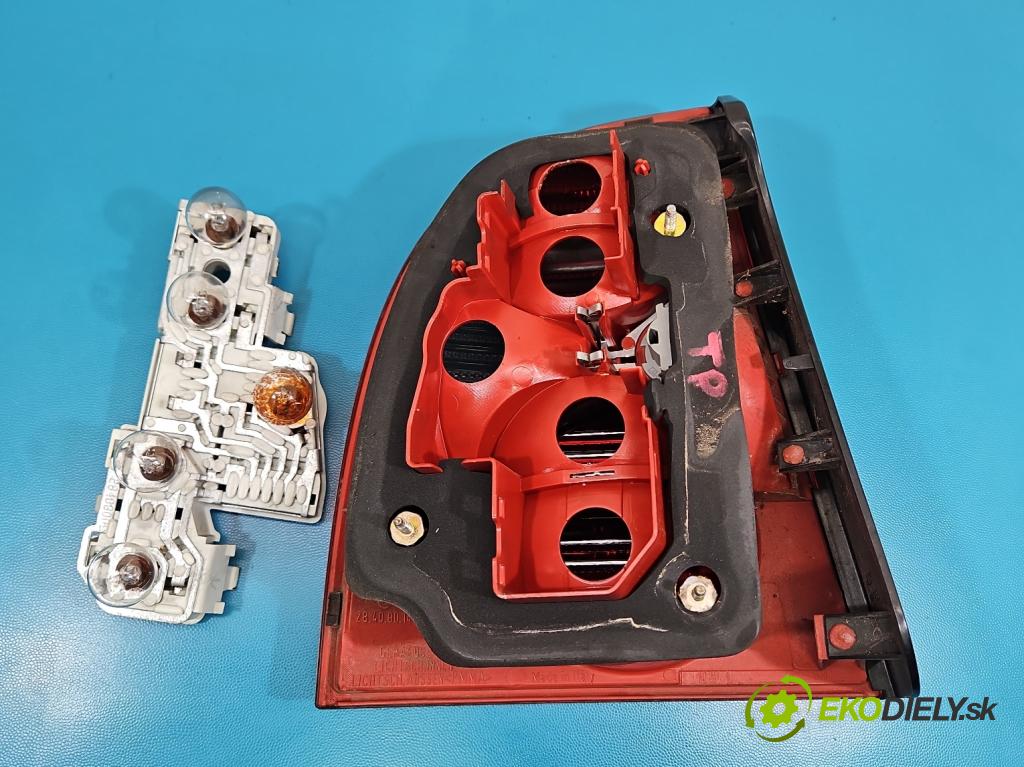 Vw Passat B5 1995-2005 1.8 T 150 hp manual 110 kW 1781 cm3 4- světlo zadní pravé  (Klika dveří ostatní)