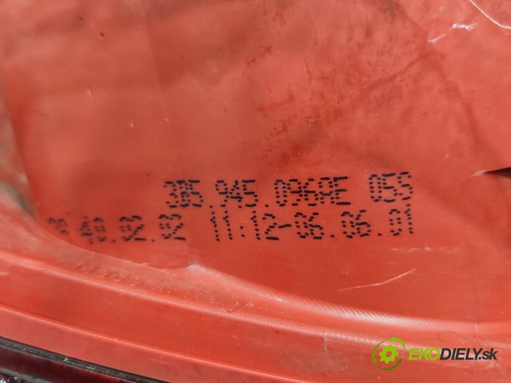 Vw Passat B5 1995-2005 1.8 T 150 hp manual 110 kW 1781 cm3 4- světlo zadní pravé  (Klika dveří ostatní)