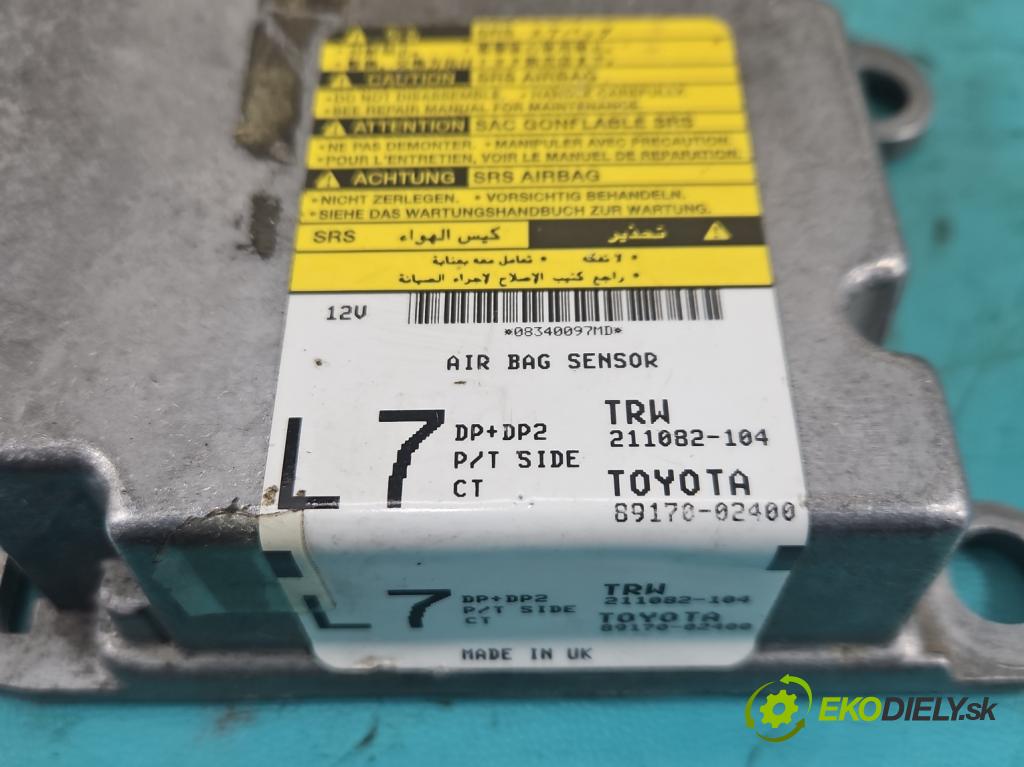 Toyota Corolla E12 2001-2009 1.6 vvti 110 hp manual 81 kW 1598 cm3 5- kokpit,přistrojova deska