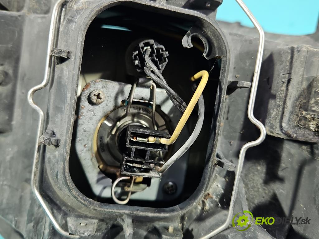 Toyota Corolla E12 2001-2009 1.6 vvti 110 HP manual 81 kW 1598 cm3 5- Reflektor: ľavý  (Kľučka dverí ostatné)