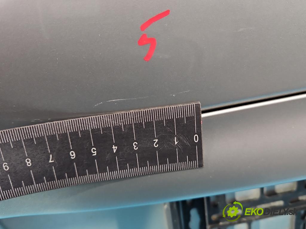 Toyota Corolla E12 2001-2009 1.6 vvti 110 HP manual 81 kW 1598 cm3 5- zadna kufor  (Kapota zadná (kufor))