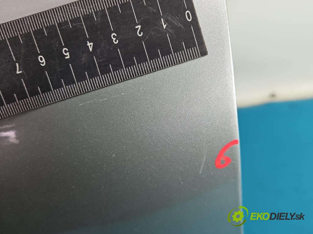 Toyota Corolla E12 2001-2009 1.6 vvti 110 HP manual 81 kW 1598 cm3 5- zadna kufor  (Kapota zadná (kufor))