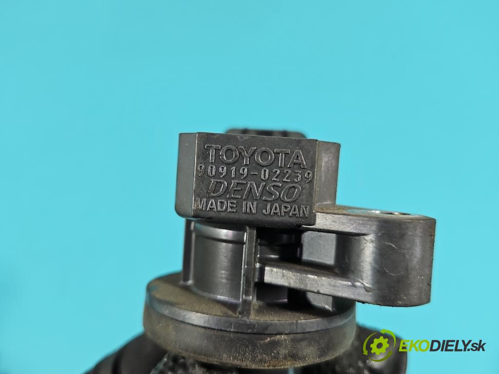 Toyota Corolla E12 2001-2009 1.6 vvti 110 hp manual 81 kW 1598 cm3 5- cívka zapalovací 90919-02239 (Zážehová cívka)