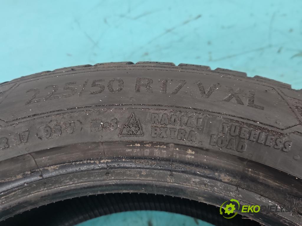 Opel Corsa E 2014-2019 1.3 cdti 75 hp manual 55 kW 1248 cm3 3- pneumatiky: Zima 1