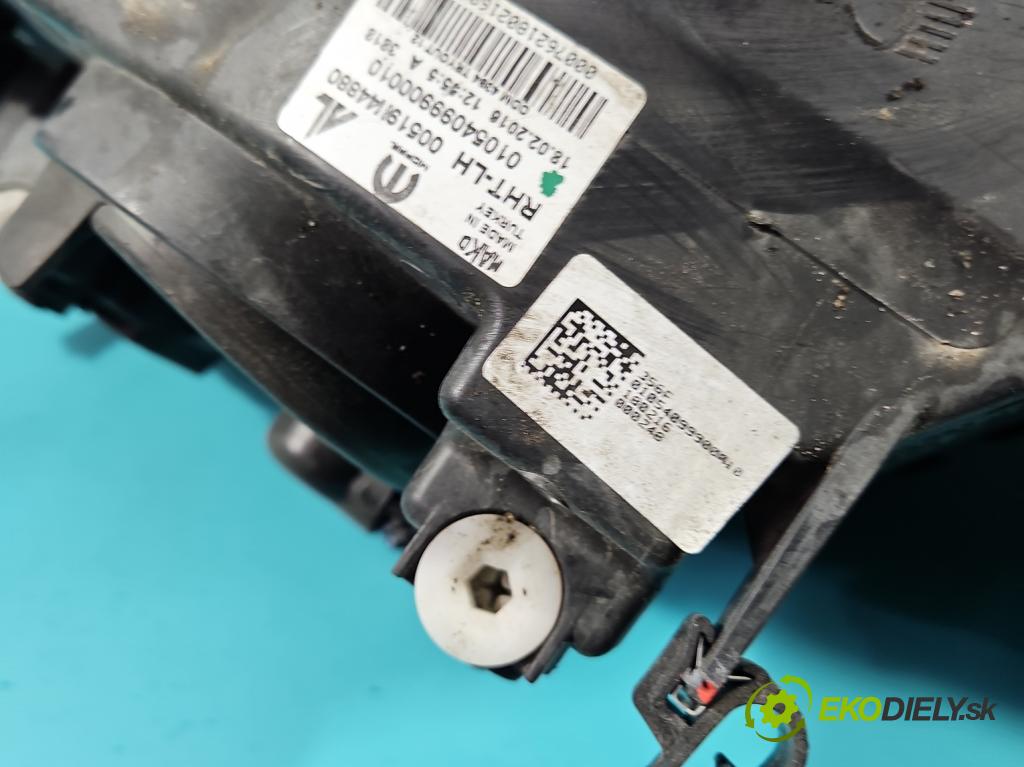 Fiat Tipo II 2015- 1.4 16V 95 HP manual 70 kW 1368 cm3 4- Reflektor: ľavý 00519844880 (Kľučka dverí ostatné)